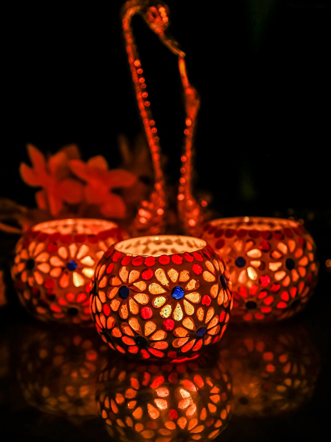 

BS AMOR Set Of 3 Blue & Yellow Floral Glass Mosaic Votive Tealight Candle Holders