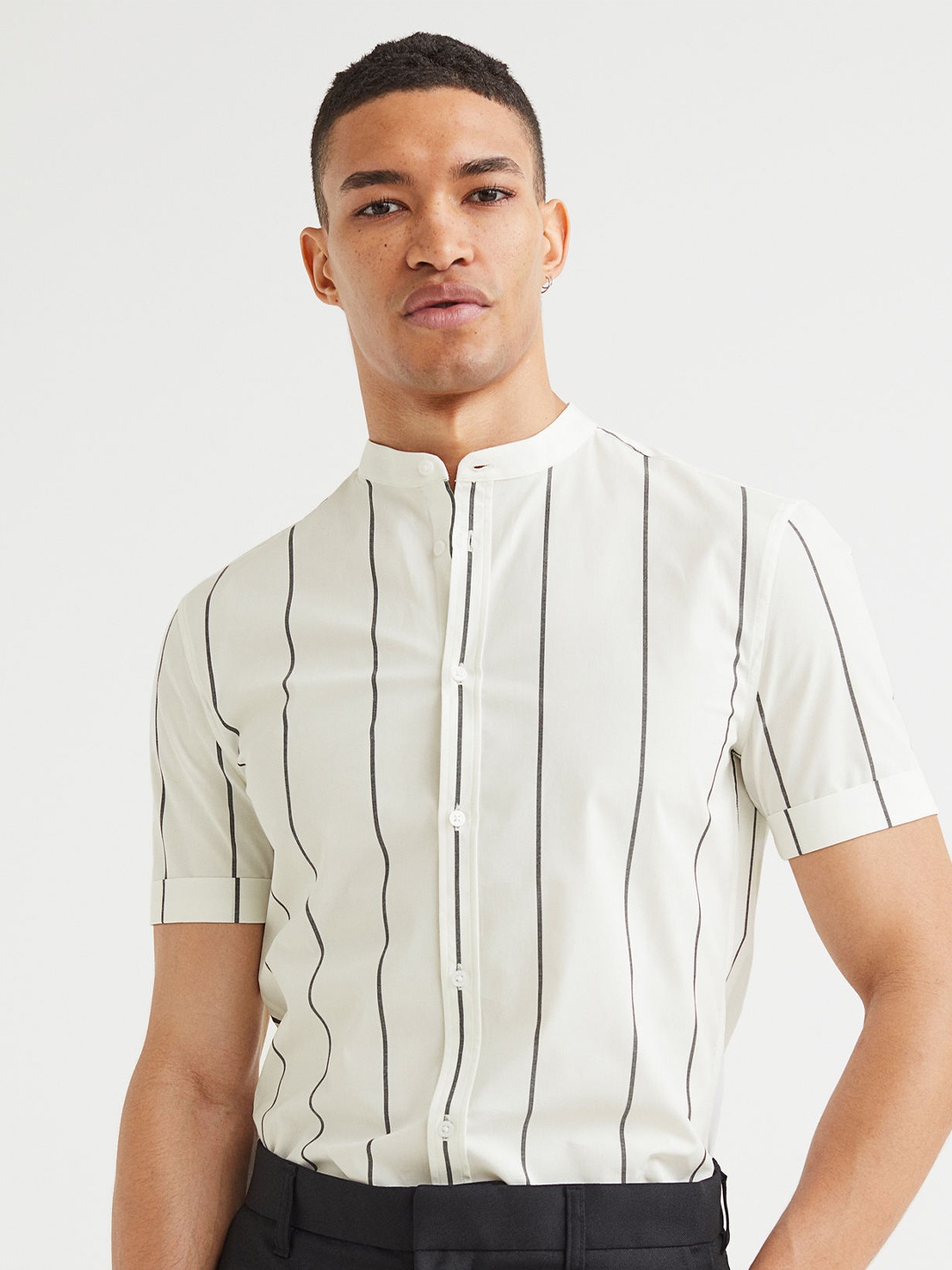 

H&M Men Muscle Fit Cotton Shirt, White