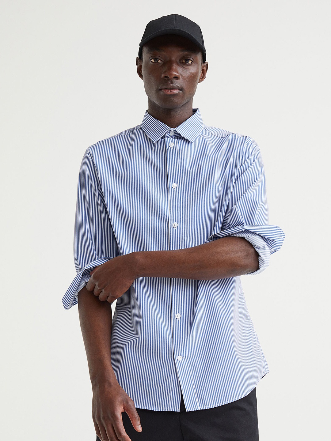 

H&M Men Slim Fit Easy-Iron Shirt, Blue