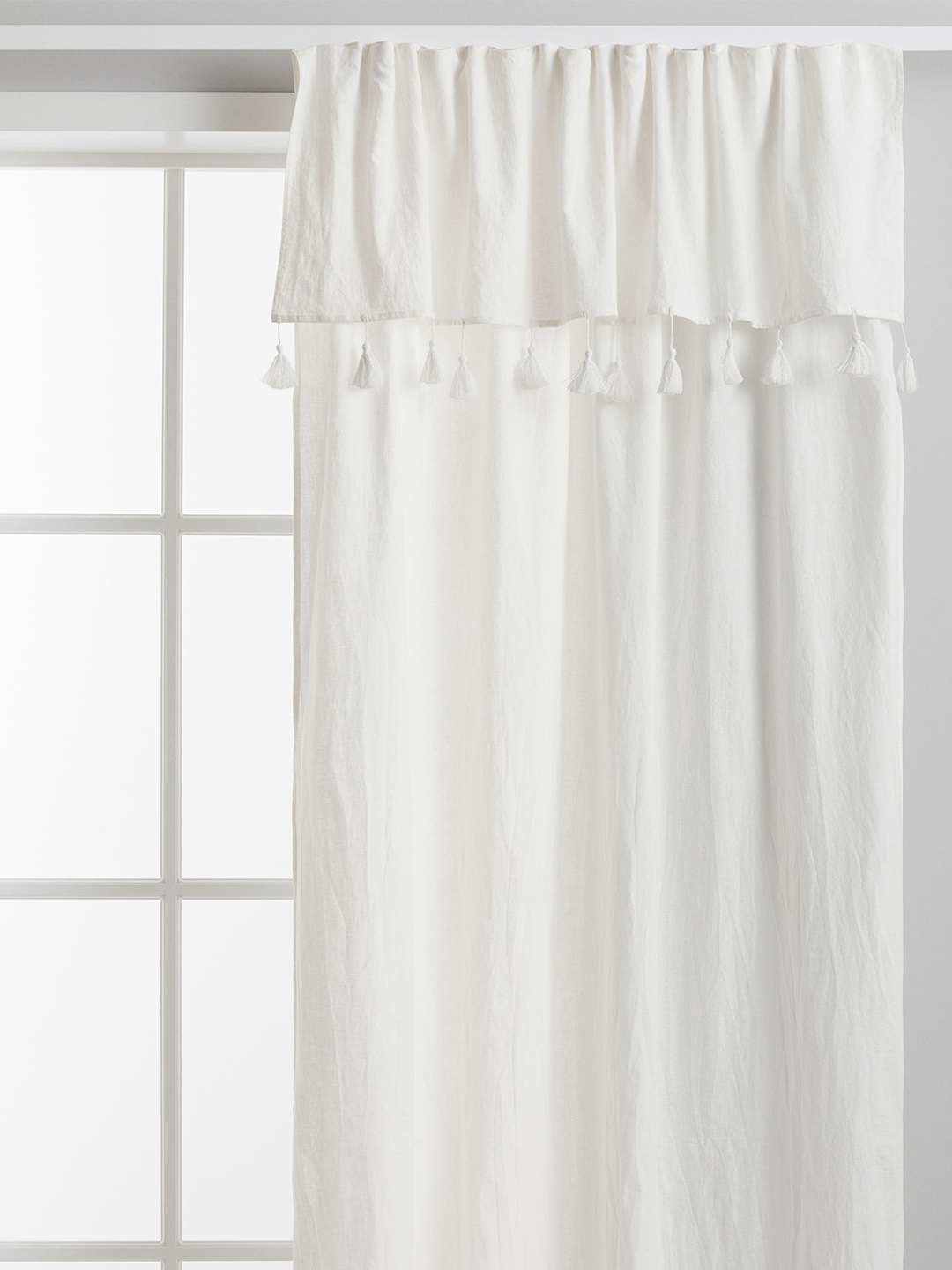 

H&M White 2-Pack Tasselled Curtains