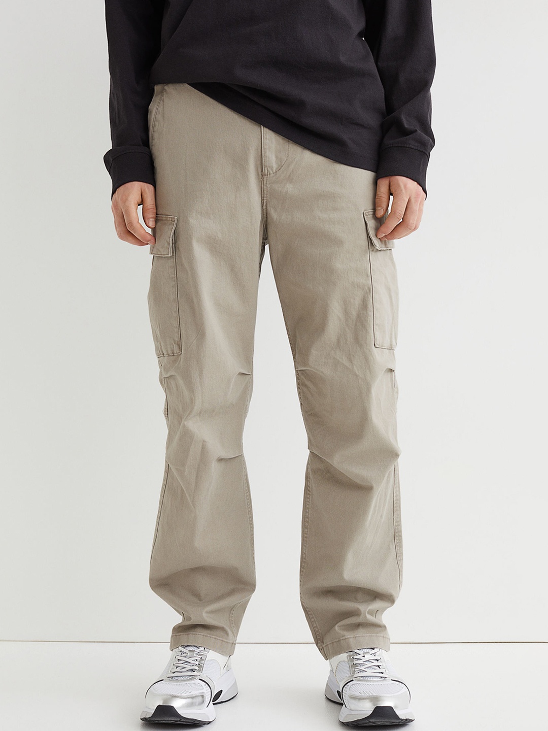 

H&M Men Regular Fit Twill Cargo Trousers, Beige