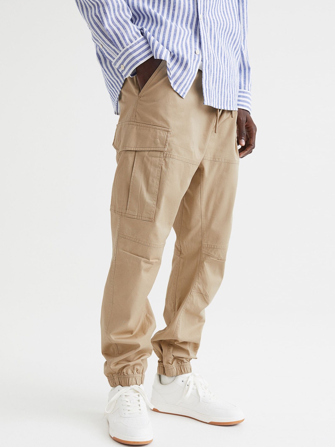 

H&M Men Cargo Joggers, Beige