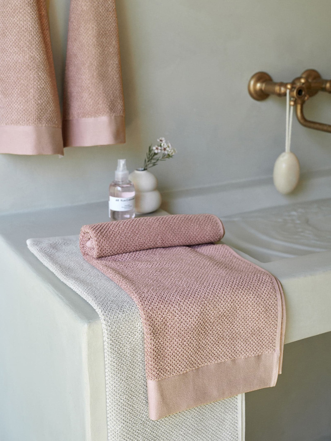 

H&M Pink Cotton Terry Hand Towel