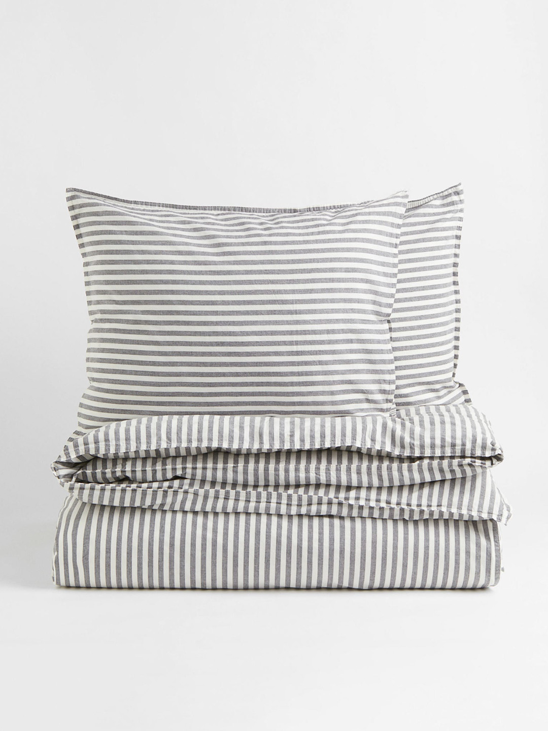 

H&M 144 TC King Duvet Cover Set, Grey