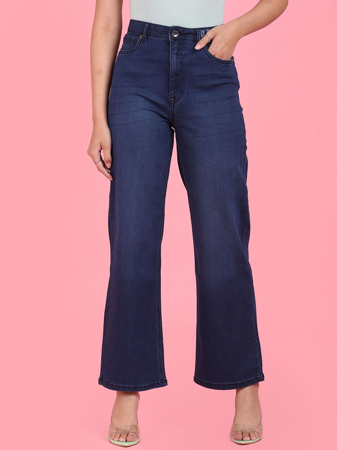 

Flying Machine Women Blue Light Fade Straight Fit Jeans