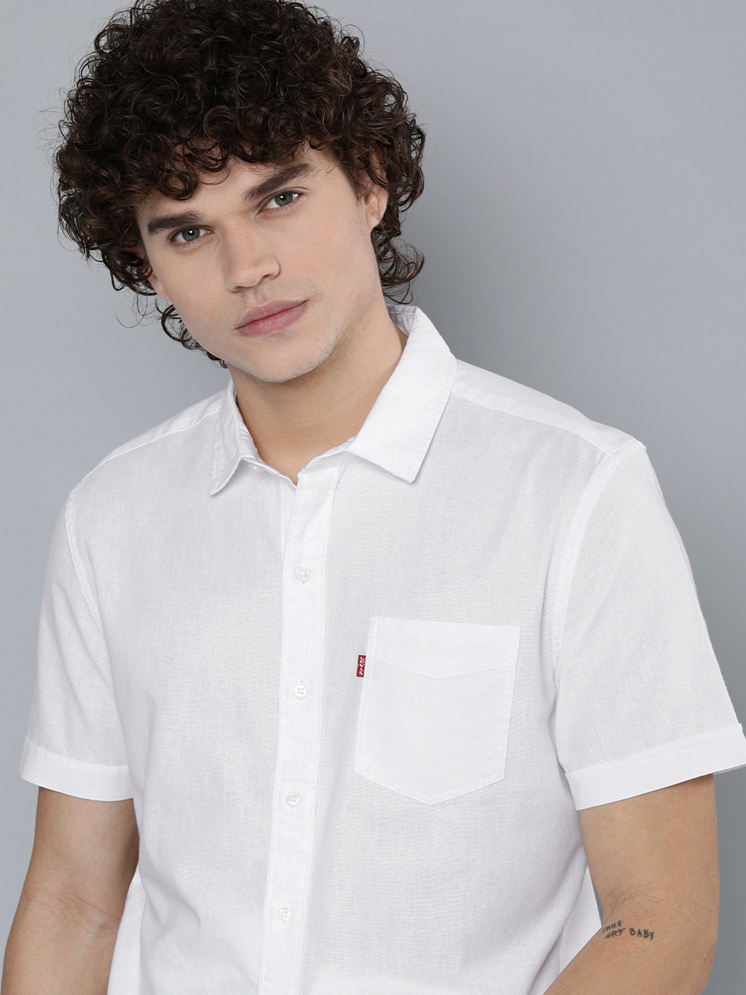 

Levis Men Slim Fit Pure Cotton Casual Shirt, White