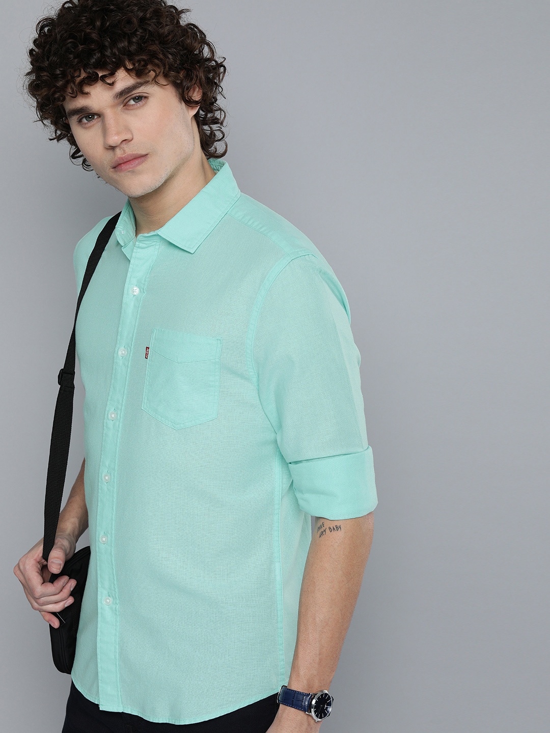 

Levis Men Slim Fit Pure Cotton Casual Shirt, Turquoise blue