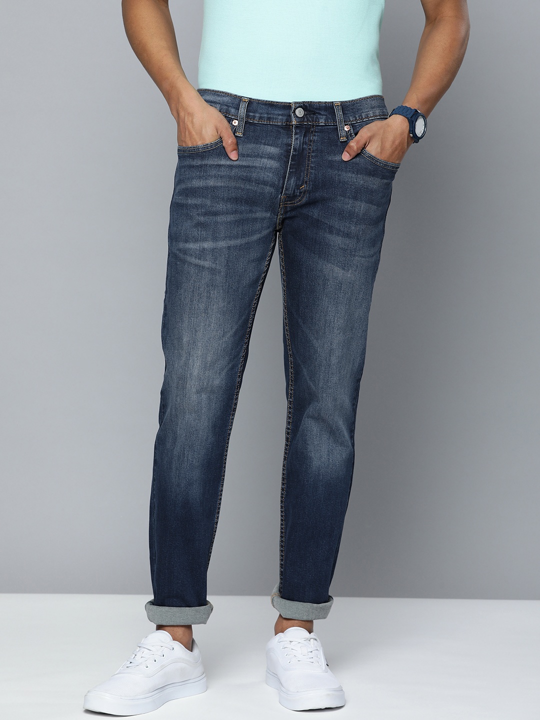 

Levis Men 511 Slim Fit Low-Rise Heavy Fade Stretchable Jeans, Blue