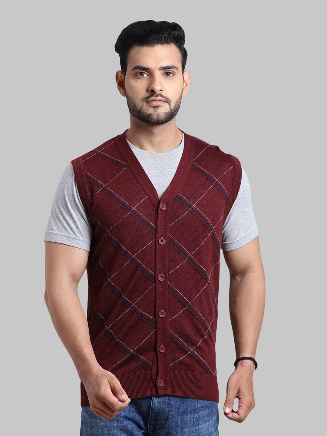 

ColorPlus Men Maroon & Blue Checked Checked Cardigan