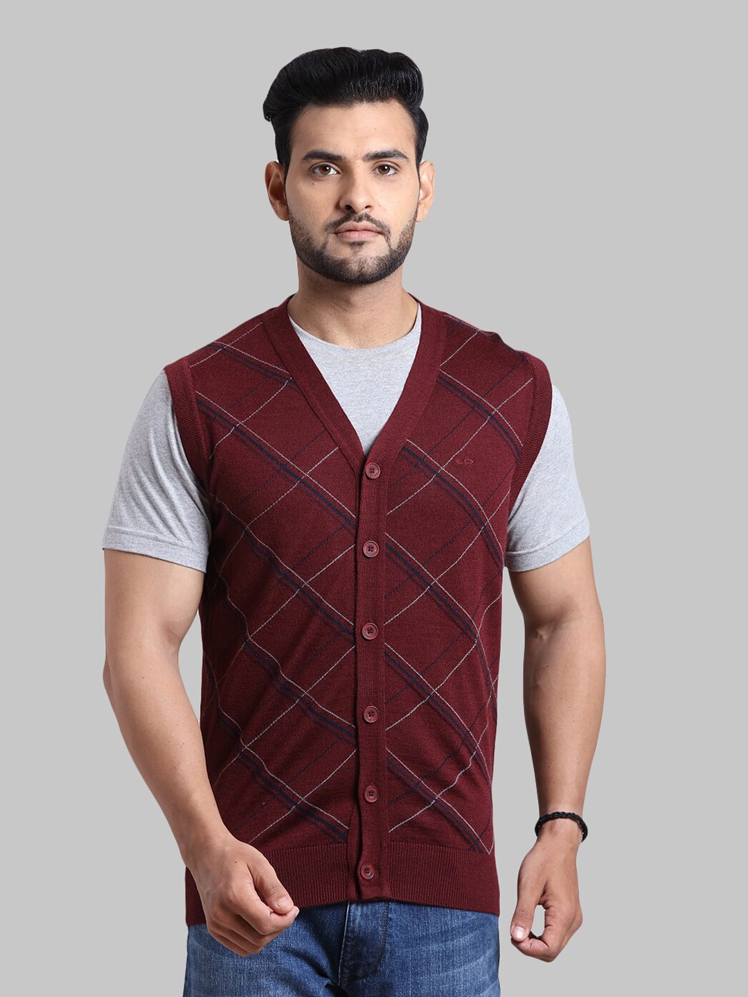 

ColorPlus Men Maroon & Blue Checked Checked Cardigan