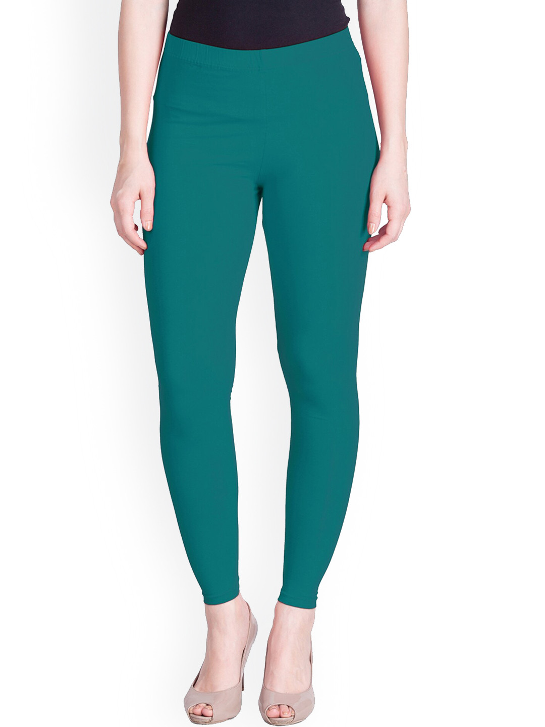 

LYRA Women Sea Green Solid Ankle-Length Leggings