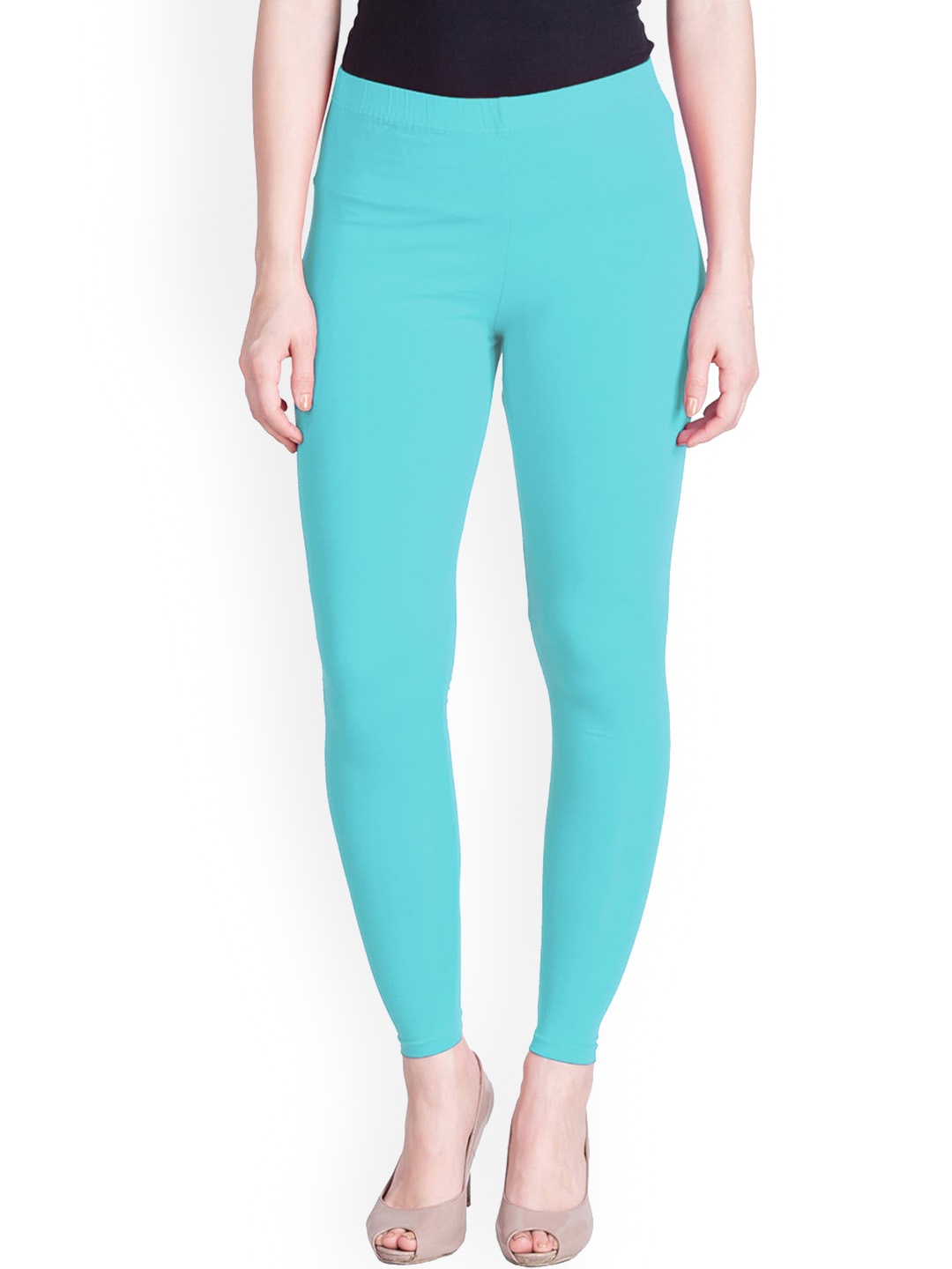 

LYRA Women Sea Green Solid Ankle-Length Leggings