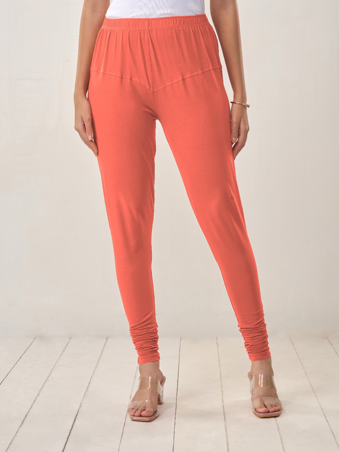 

LYRA Women Fuchsia-Pink Solid Churidar Length Leggings