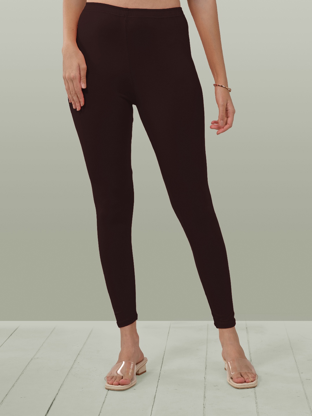 

LYRA Women Brown Solid Ankle Length Leggings