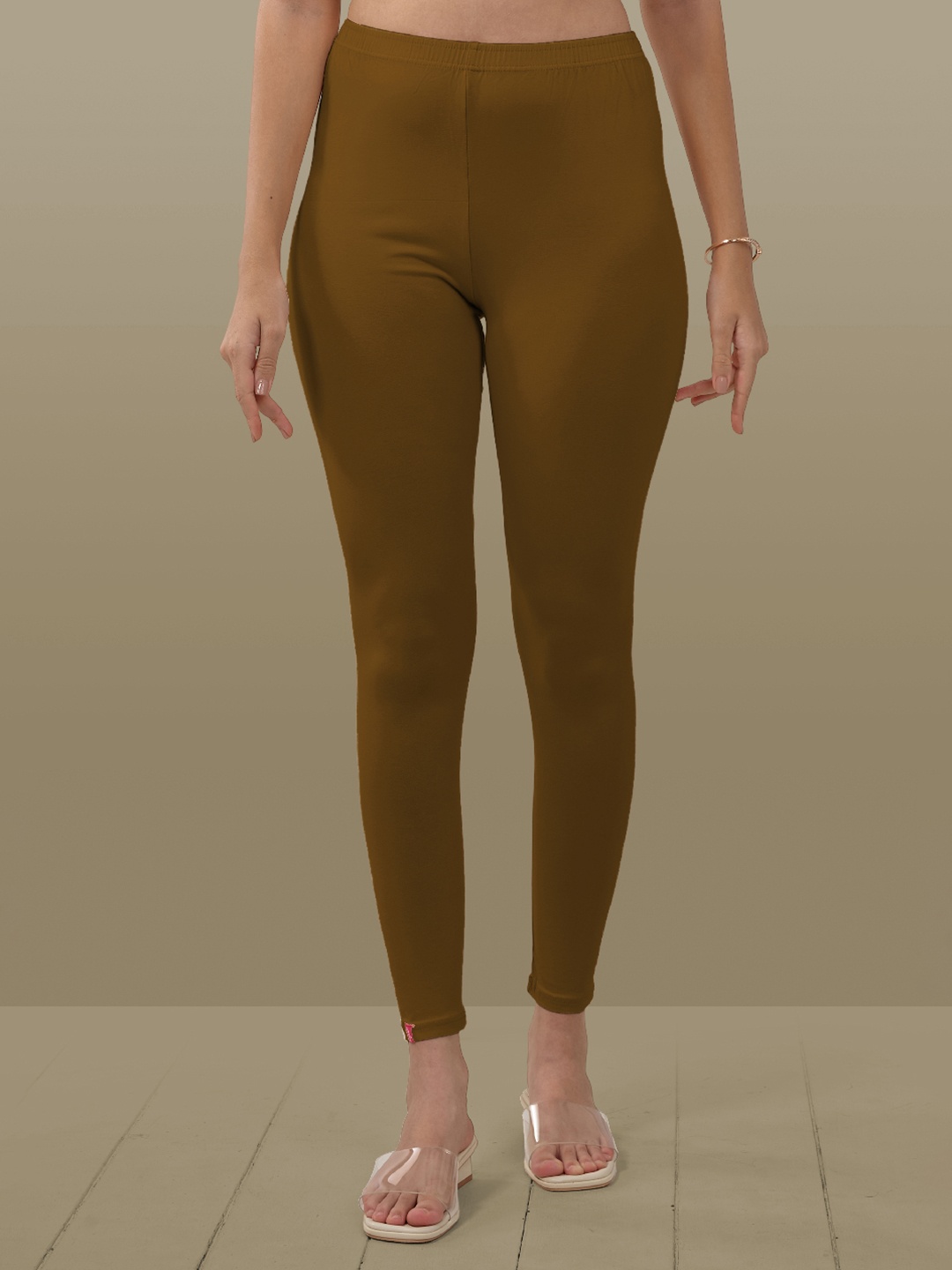 

LYRA Women Brown Solid Ankle Length Leggings