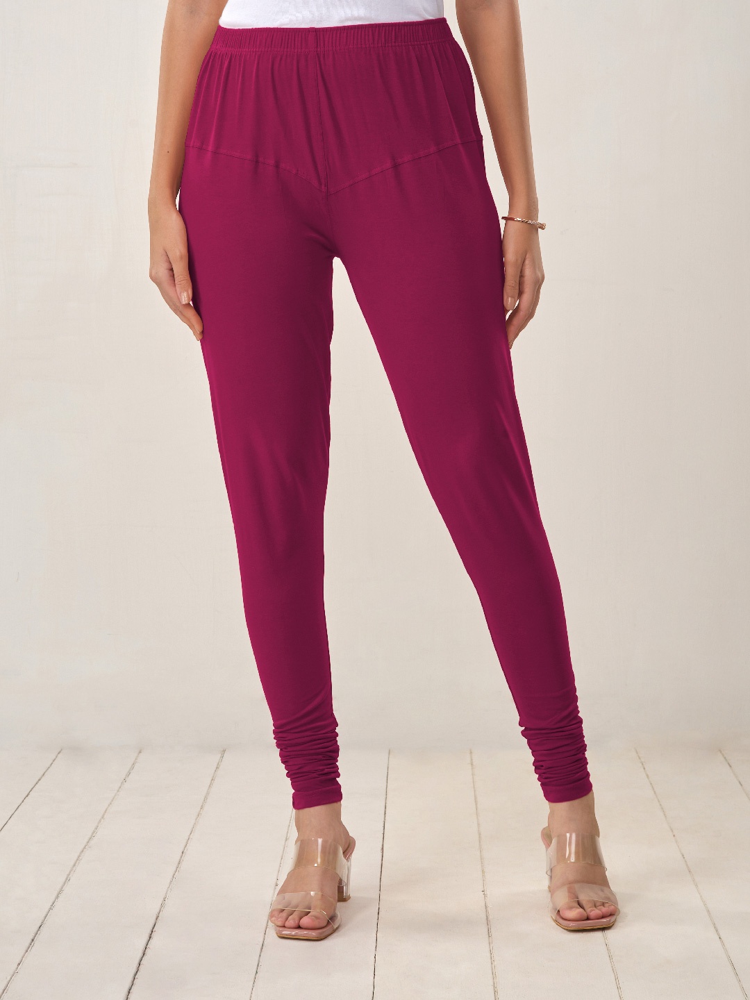 

LYRA Women Pink Solid Churidar Length Leggings
