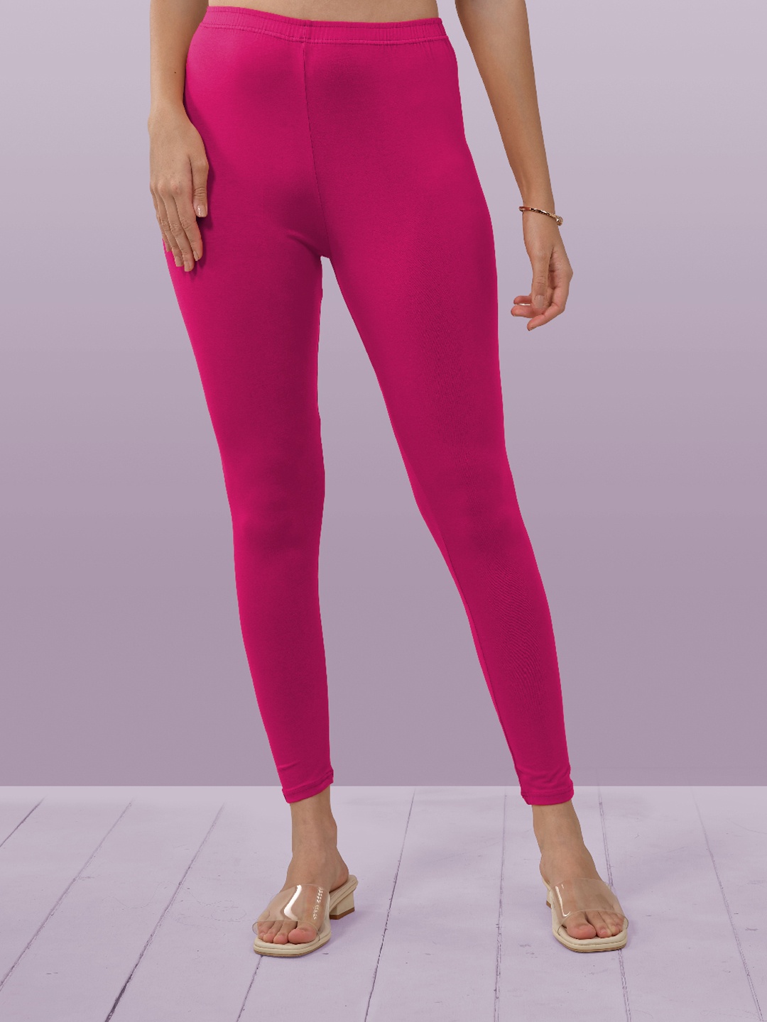

LYRA Women Candy Pink Solid Ankle Length Leggings