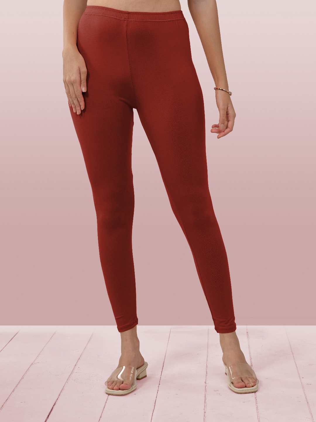 

LYRA Women Rust Orange Solid Ankle Length Leggings