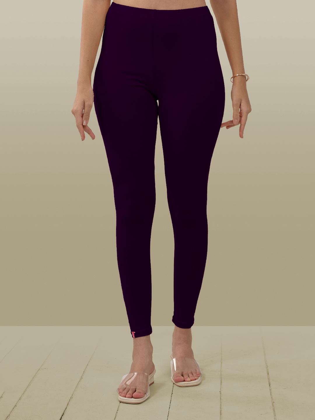 

LYRA Women Purple Solid Ankle Length Leggings