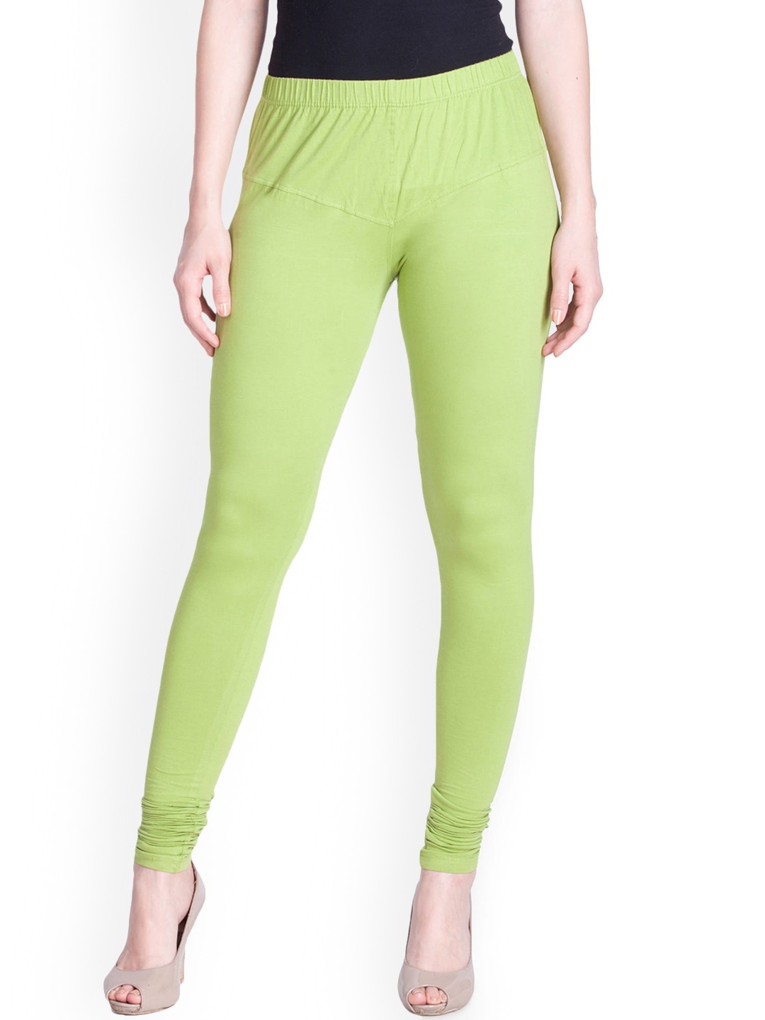 

LYRA Women Green Solid Churidar-Length Leggings