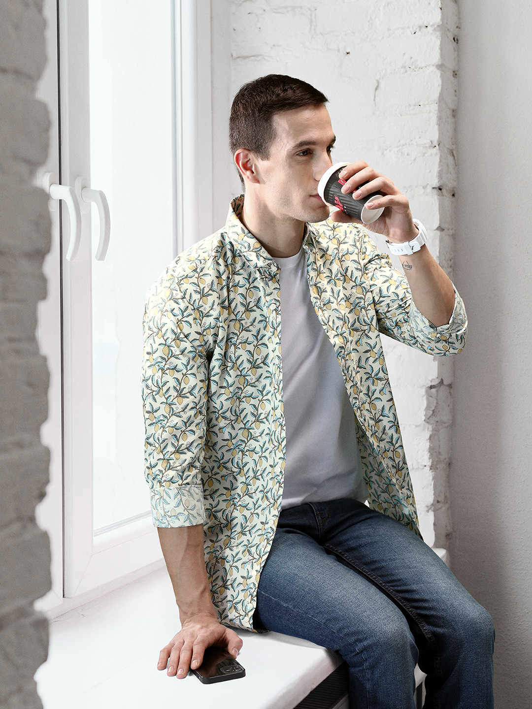 

Peter England Better Jeans Company Men Cream Super Slim Fit Printed Pure Cotton Shirt