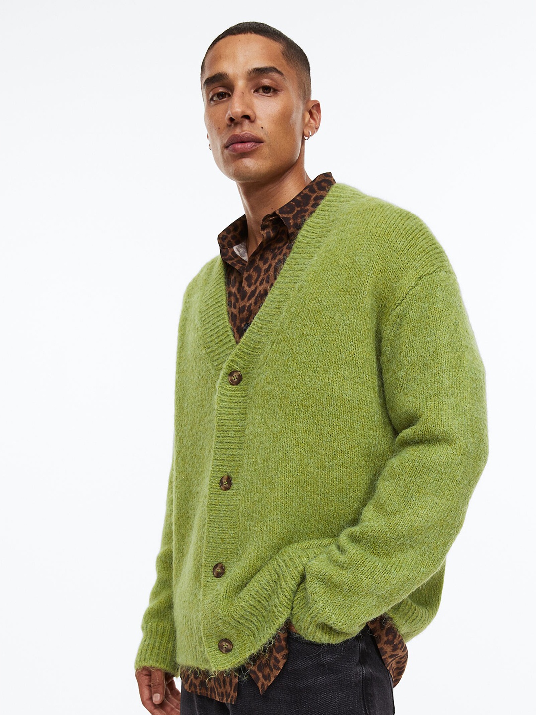 

H&M Men Oversized Fit Cardigan, Green