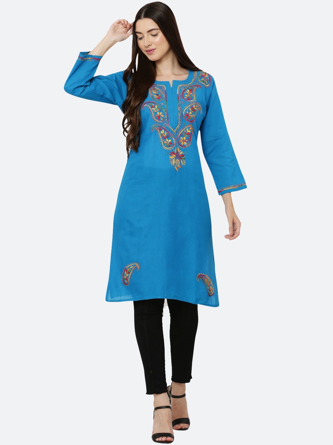 

FAWOMENT Women Blue Paisley Embroidered Thread Work Cotton Kurta
