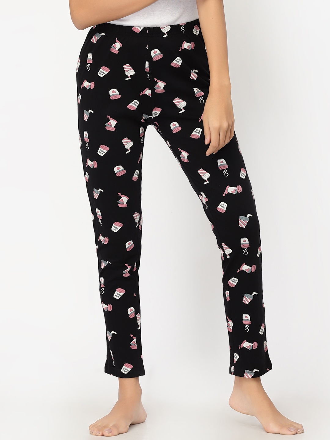 

Sweet Dreams Women Black Printed Pure Cotton Lounge Pants