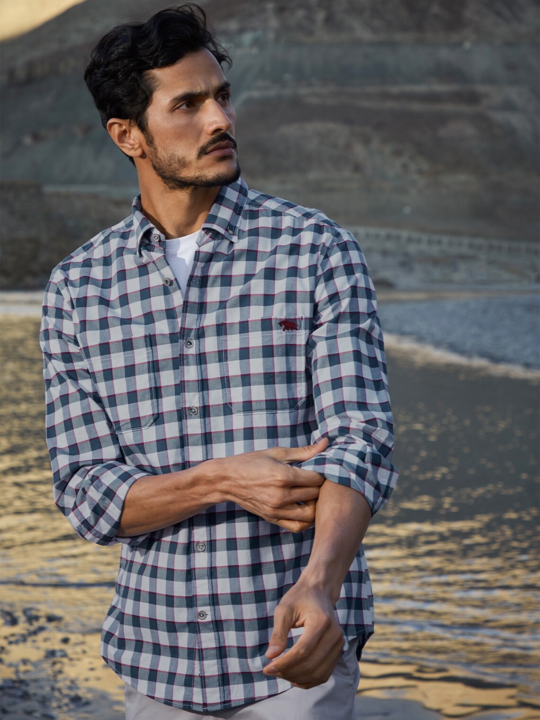 

Andamen Men Blue Classic Checked Casual Cotton Shirt