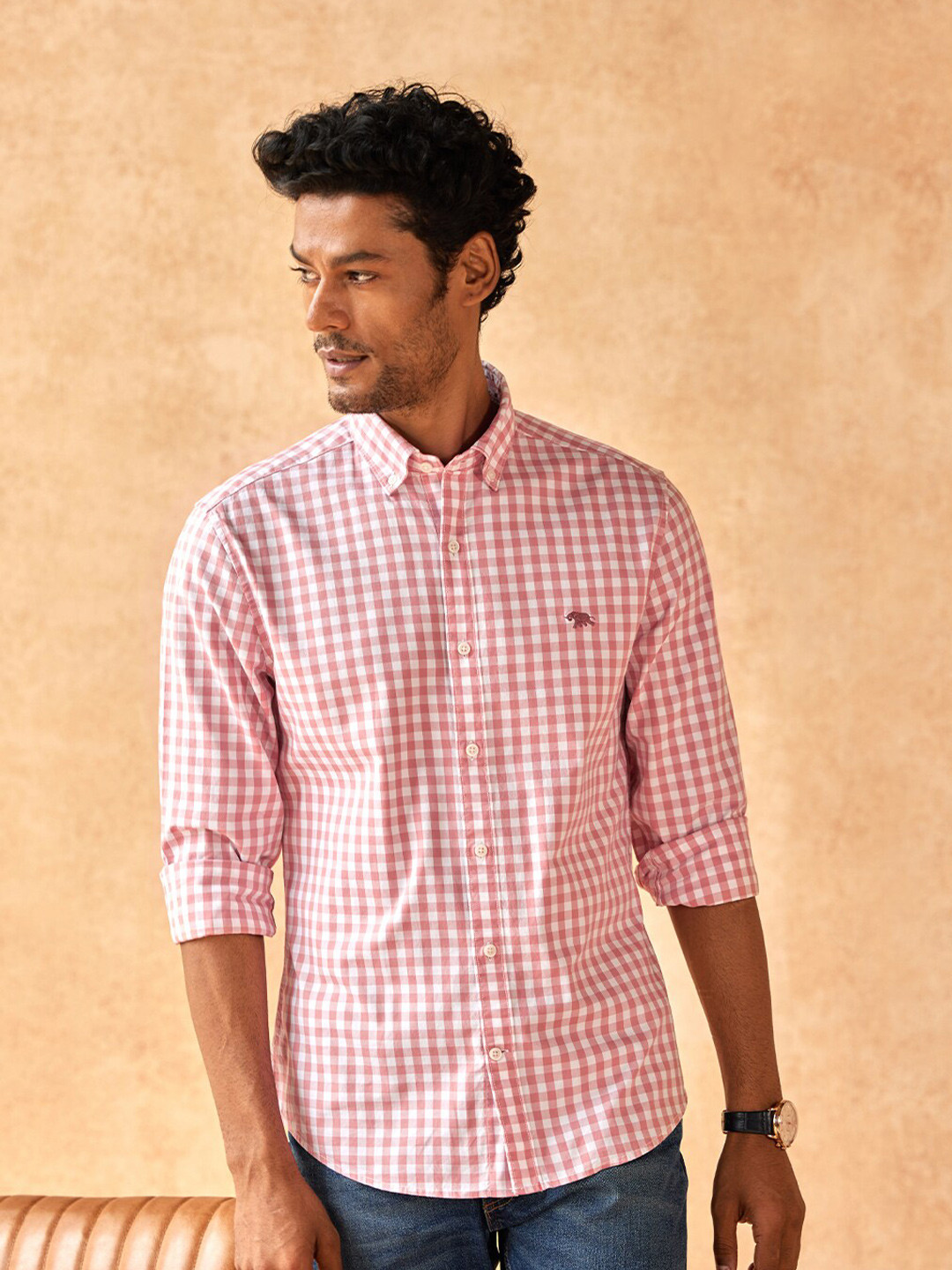 

Andamen Men Pink Classic Slim Fit Checked Casual Cotton Shirt