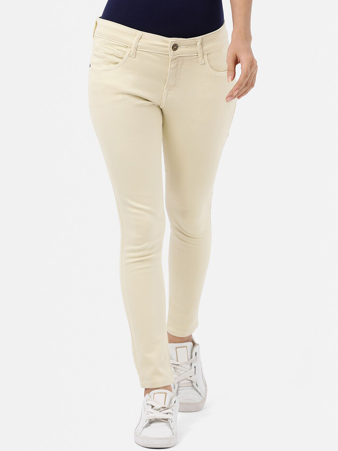 

Llak Jeans Women Beige Skinny Fit Stretchable Jeans