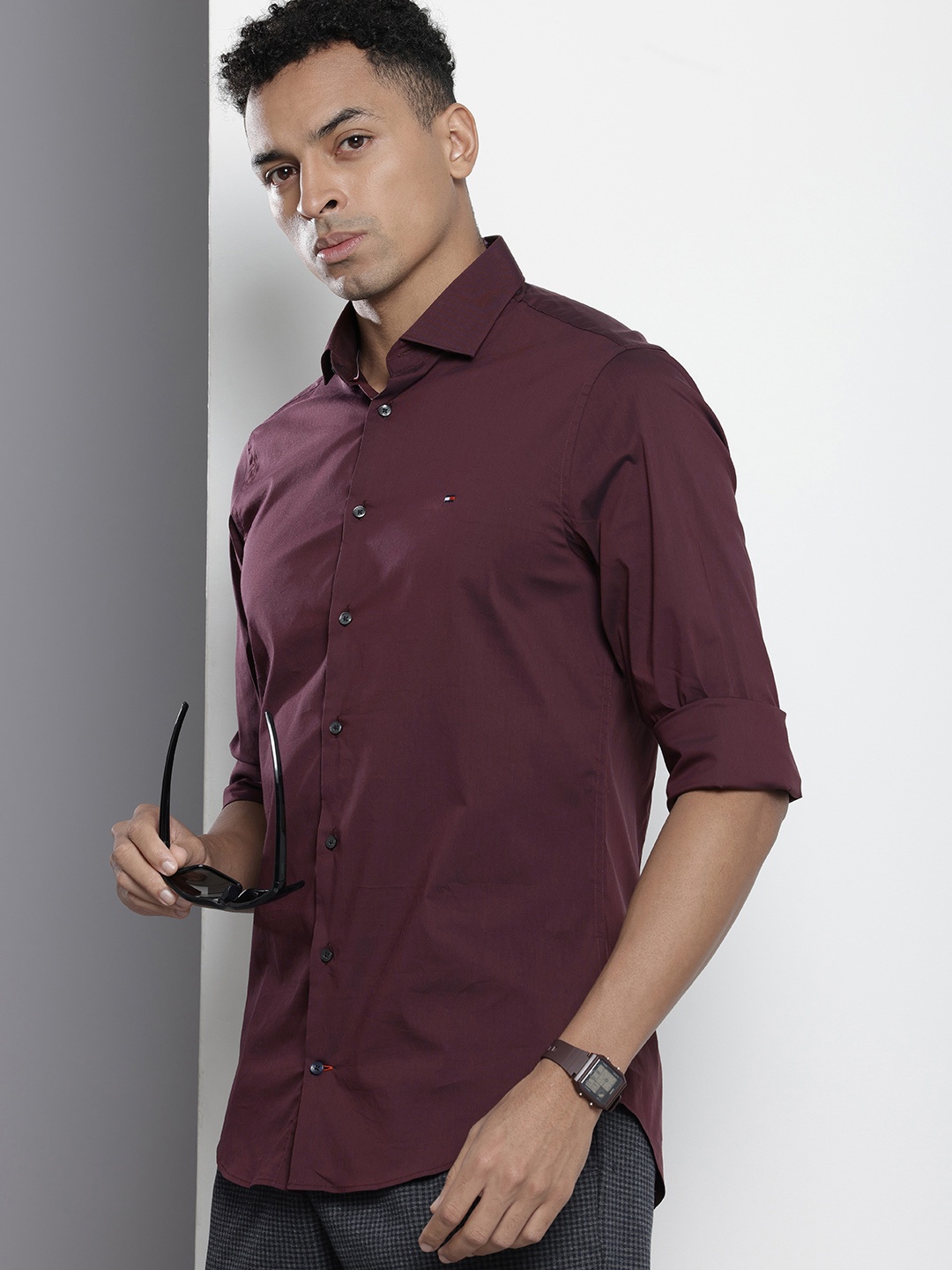 

Tommy Hilfiger Slim Fit Cutaway Collar Casual Shirt, Burgundy