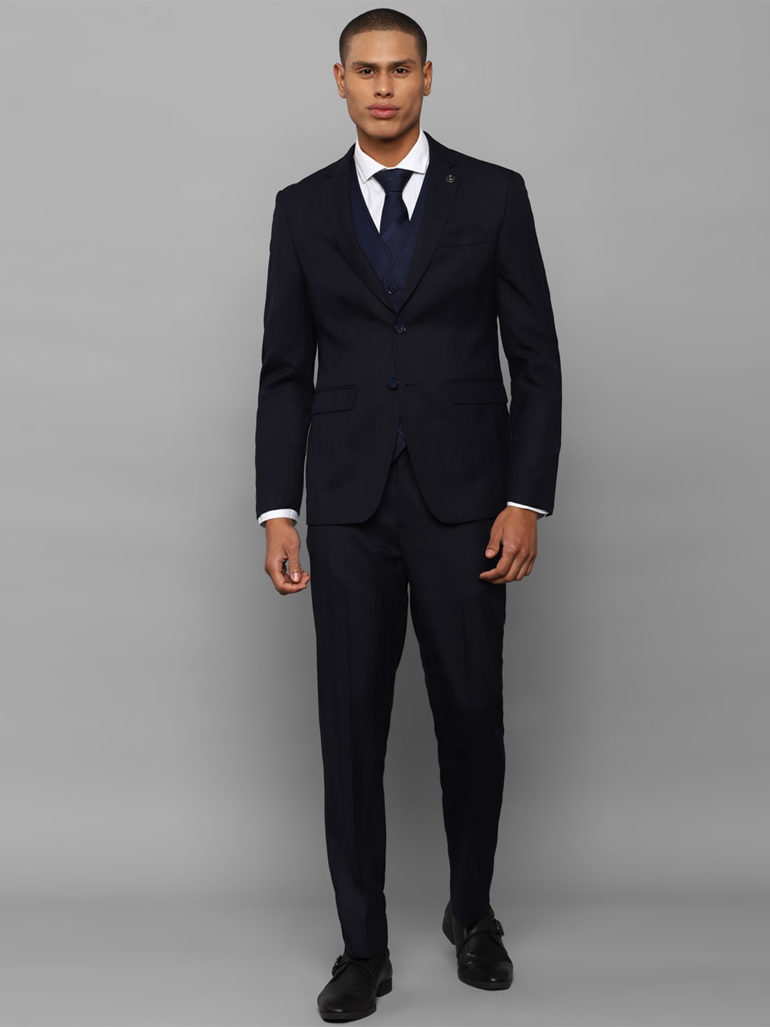 

Allen Solly Men Navy Blue Self-Design Slim-Fit Single-Breasted Three-Piece Formal Suit