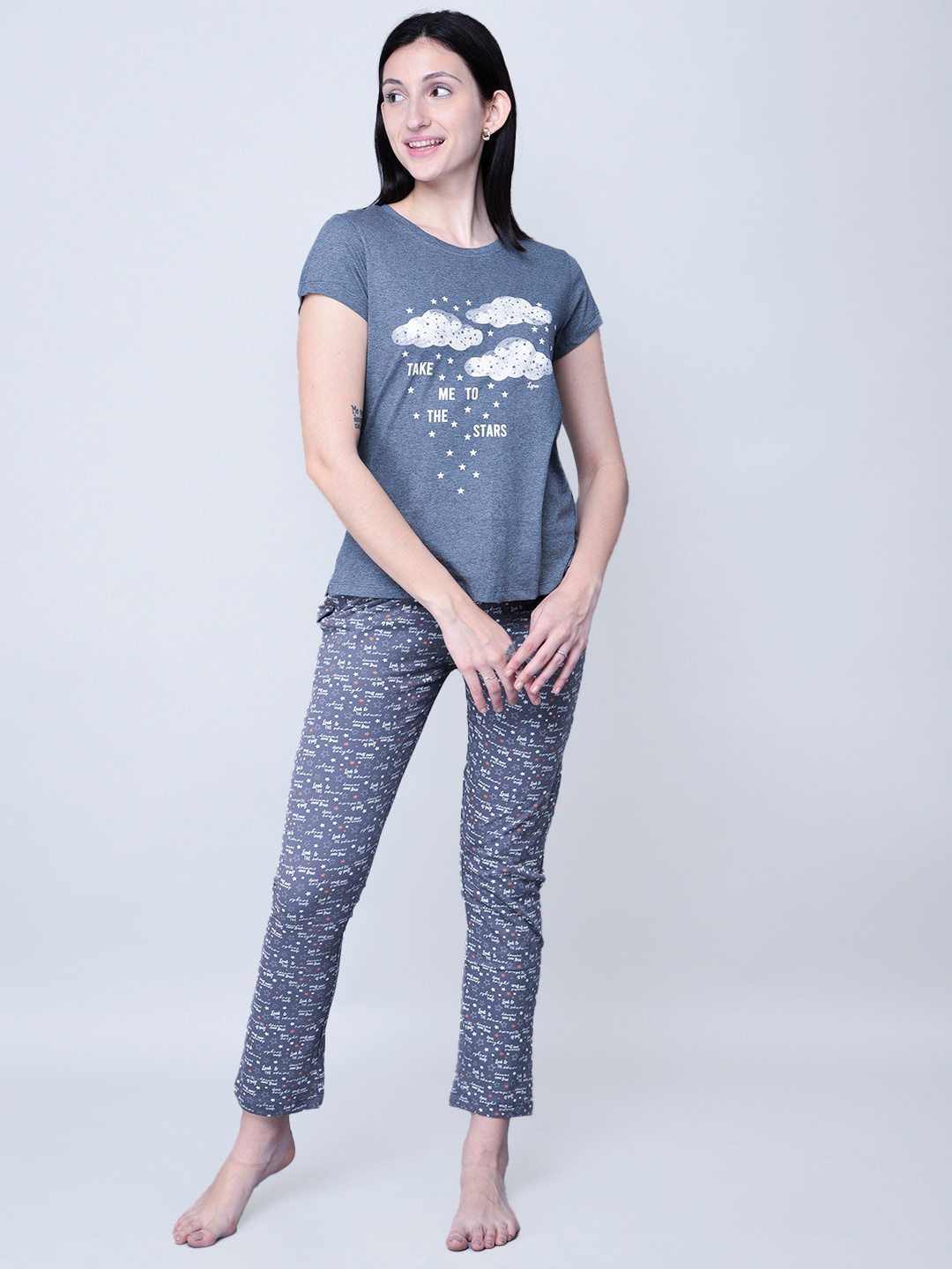 

LYRA Women Grey & White Printed Pure Cotton Night suit