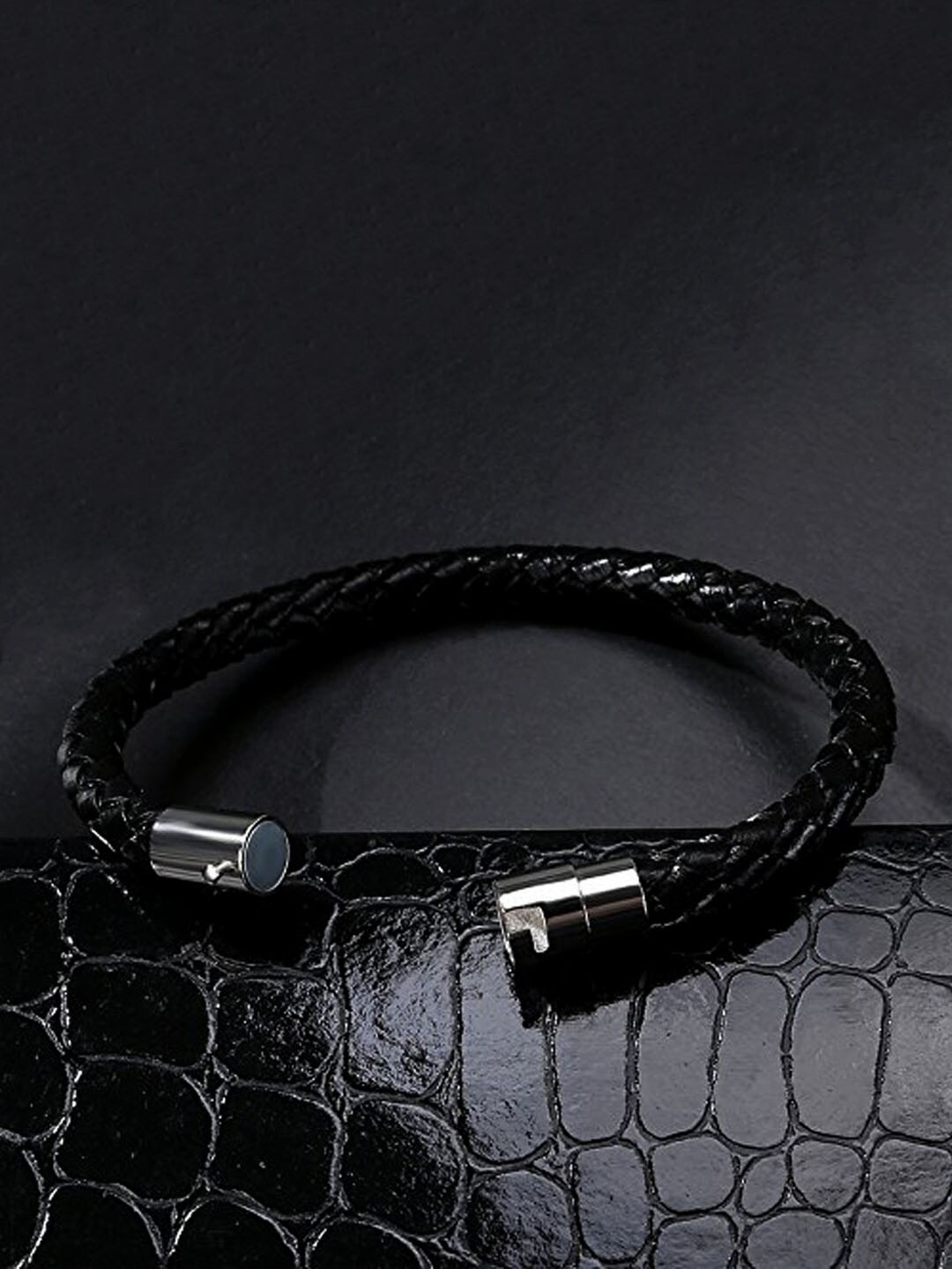 

Yellow Chimes Men Brown and Black Silcon Type PU Leather Bracelet Set