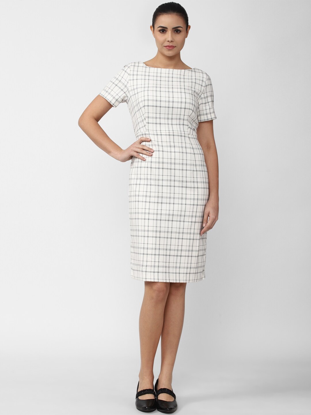 

Van Heusen Woman White & Grey Checked Sheath Dress