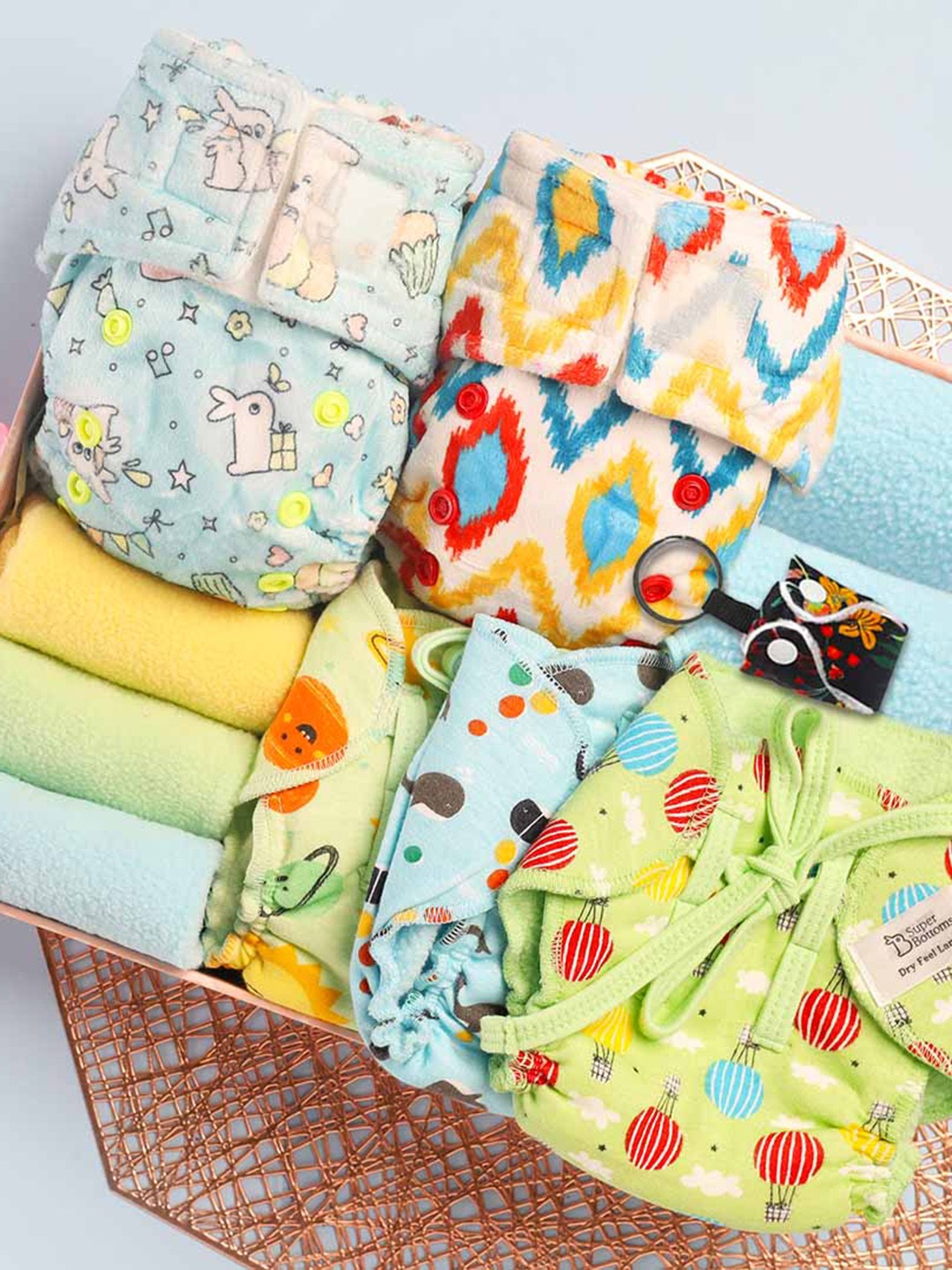 

SuperBottoms Kids 11 Pc Printed Pure Cotton Sustainable Baby Apparel Gift Set, Blue