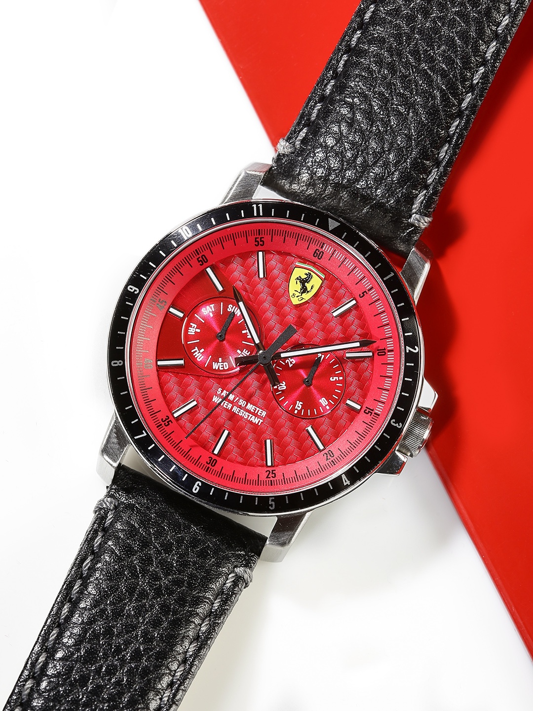 

SCUDERIA FERRARI Men Maroon Analogue Watch 0830449