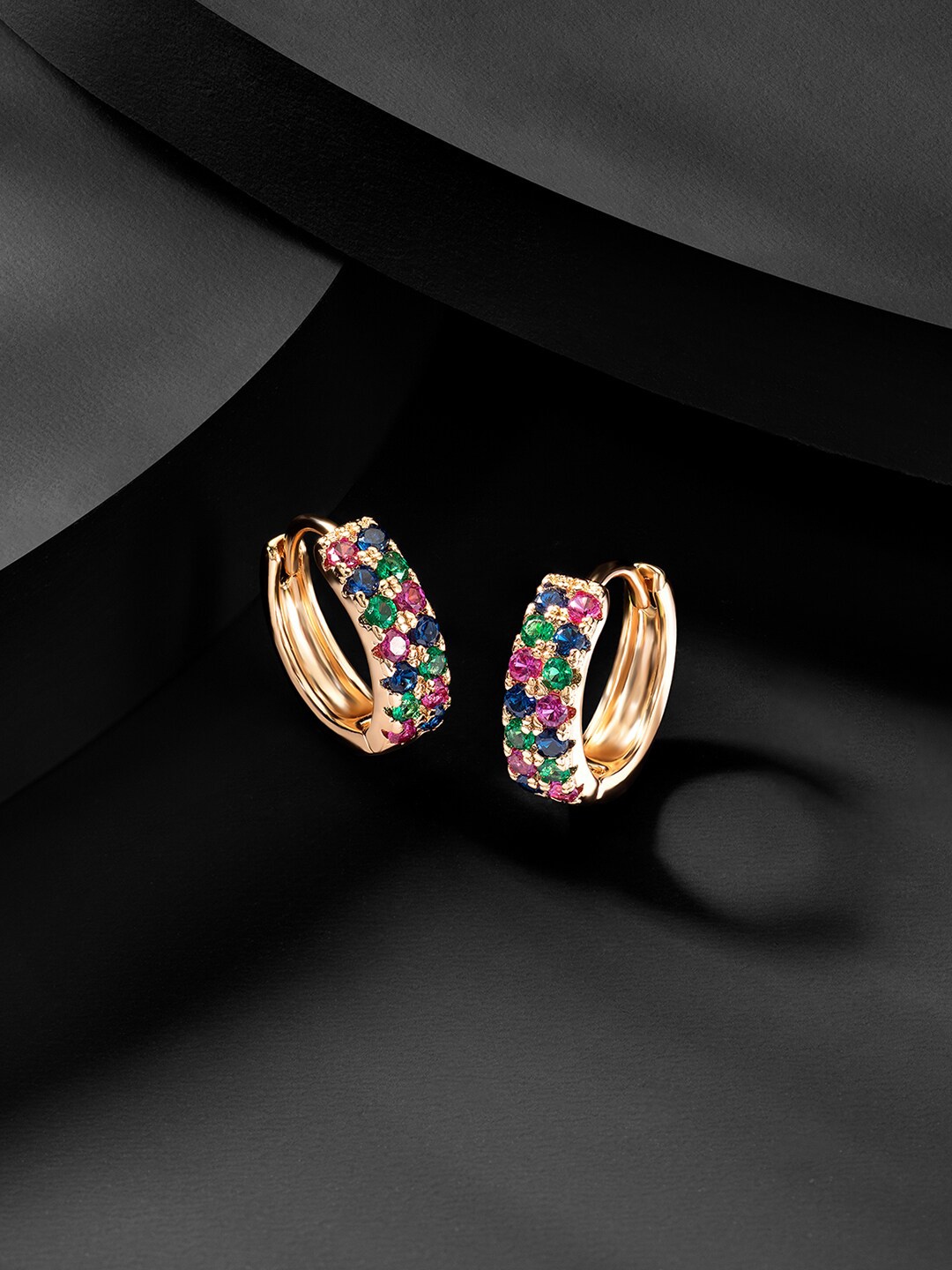 

Peora Gold-Toned & Green Contemporary Hoop Earrings