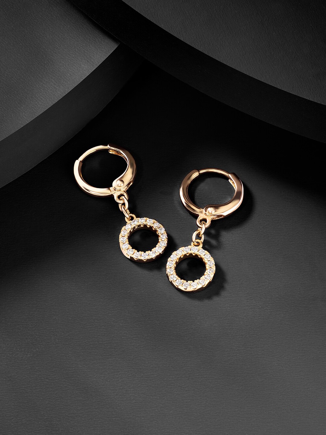 

Peora Gold-Toned & White Contemporary Hoop Earrings