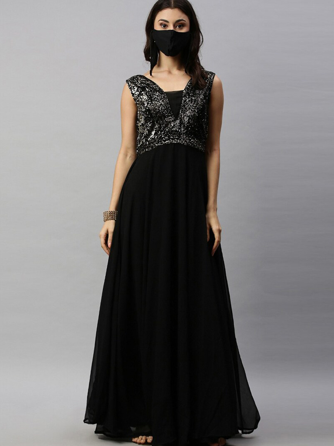 

Ethnovog Black Georgette Maxi Dress