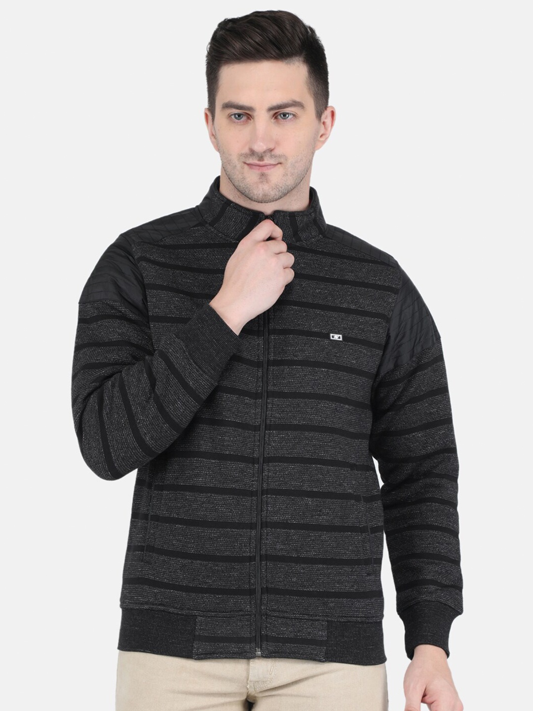 

Monte Carlo Men Black Striped Sweatshirt
