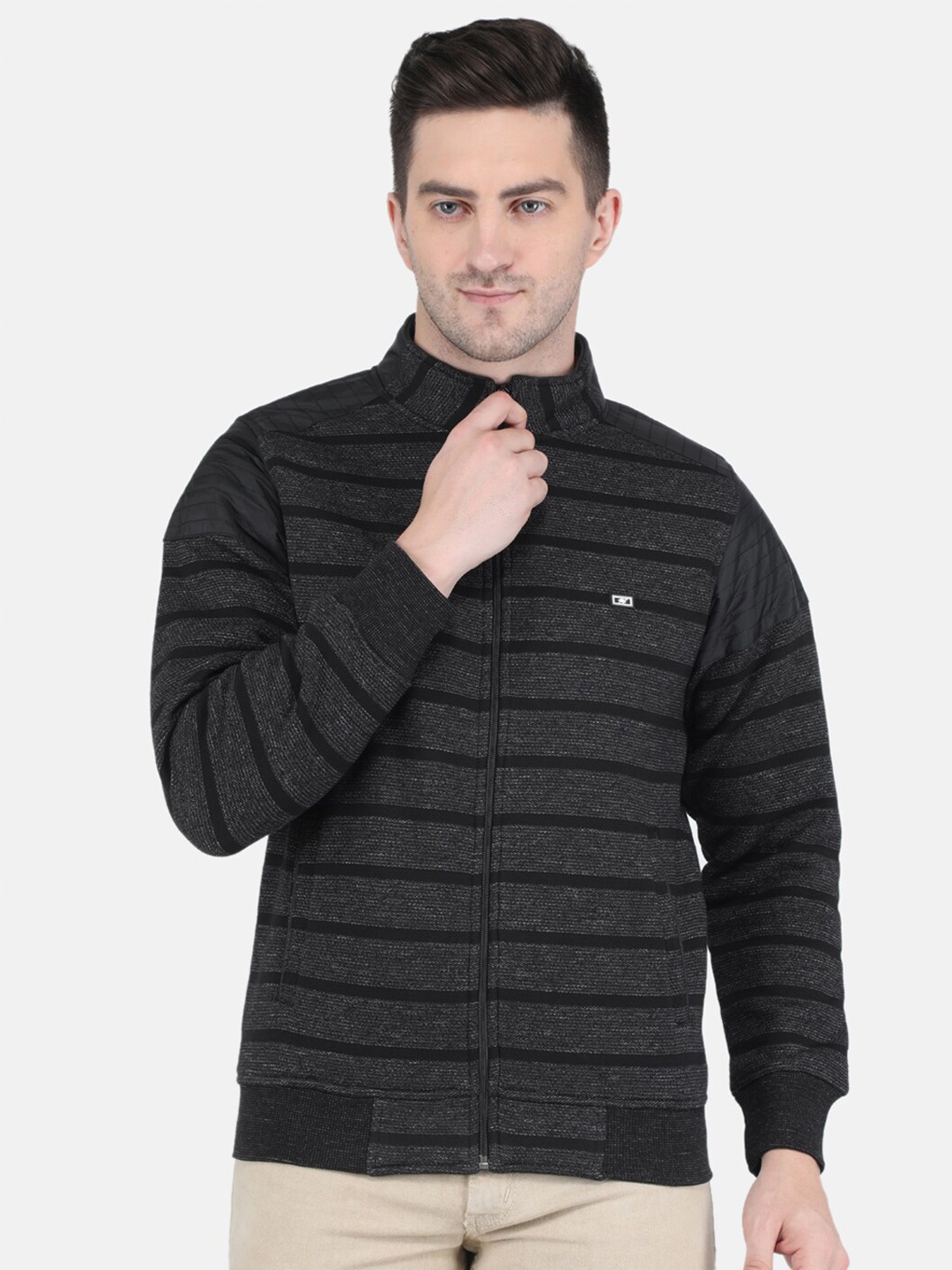 

Monte Carlo Men Black Striped Sweatshirt