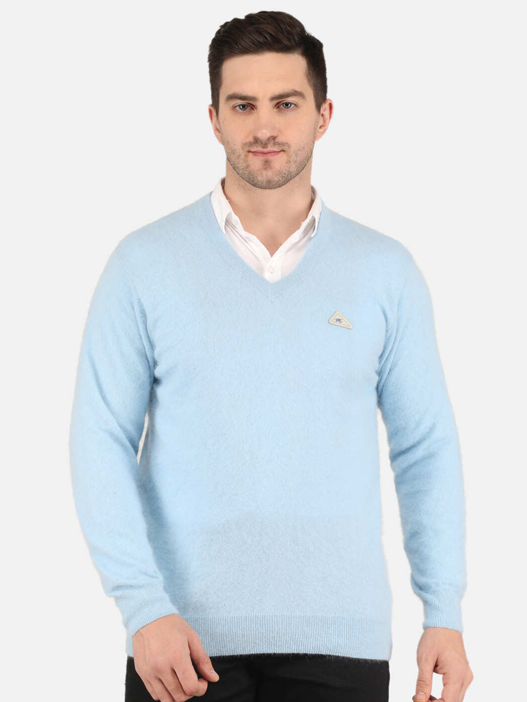 

Monte Carlo Men Blue Woolen Solid V Neck Pullover