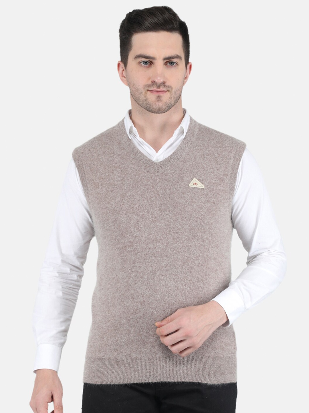 

Monte Carlo Men Beige Solid Woolen Pullover