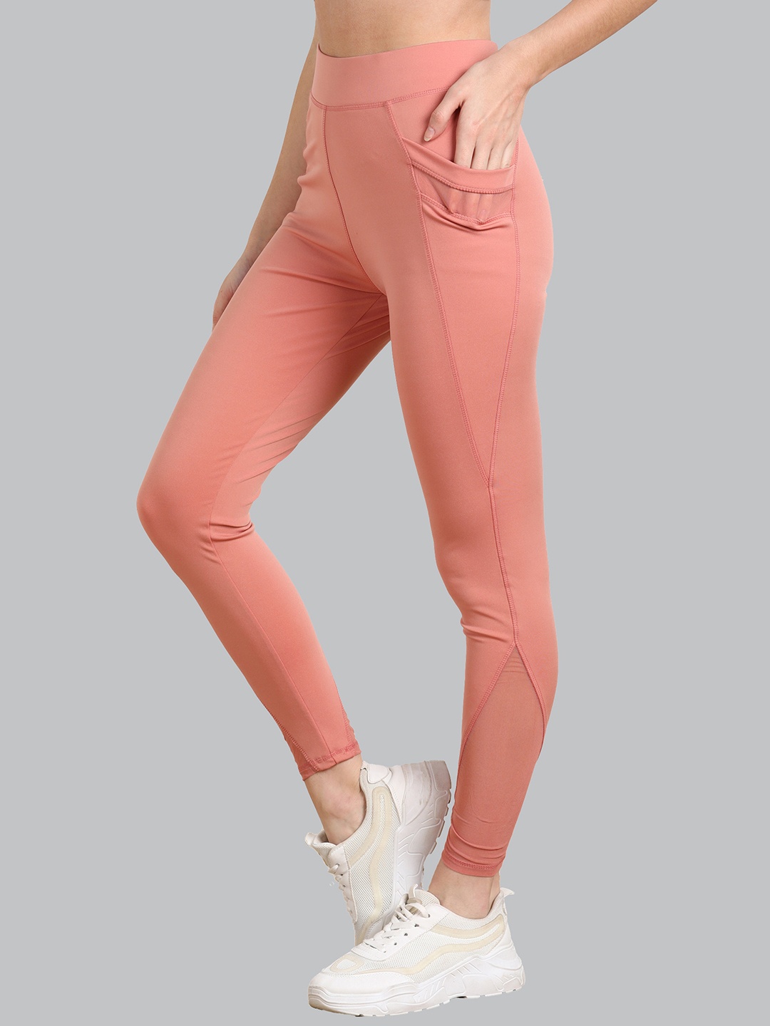 

SHARKTRIBE Women Peach Solid Ankle-Length Tights