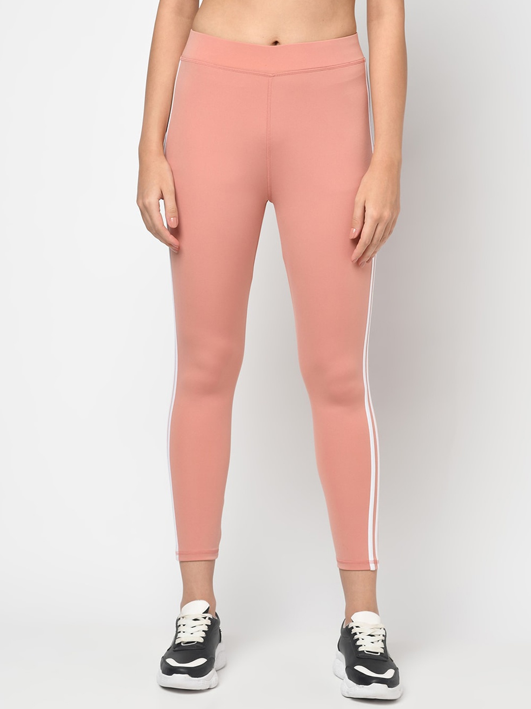 

SHARKTRIBE Women Pink & White Solid Tights
