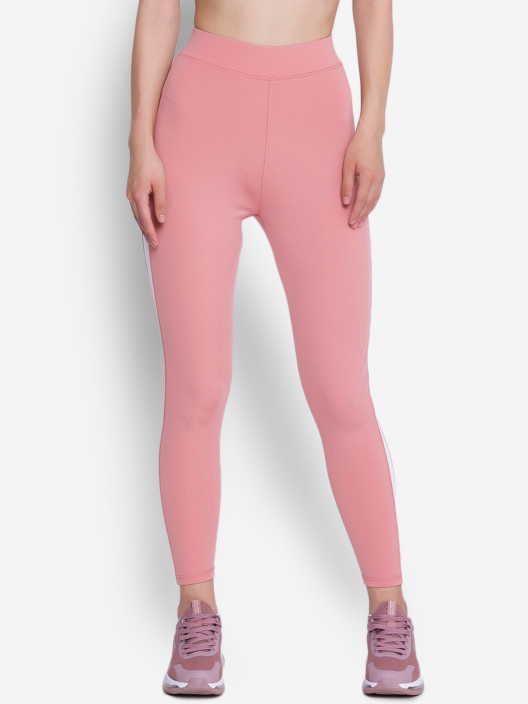 

SHARKTRIBE Women Pink Solid Tights