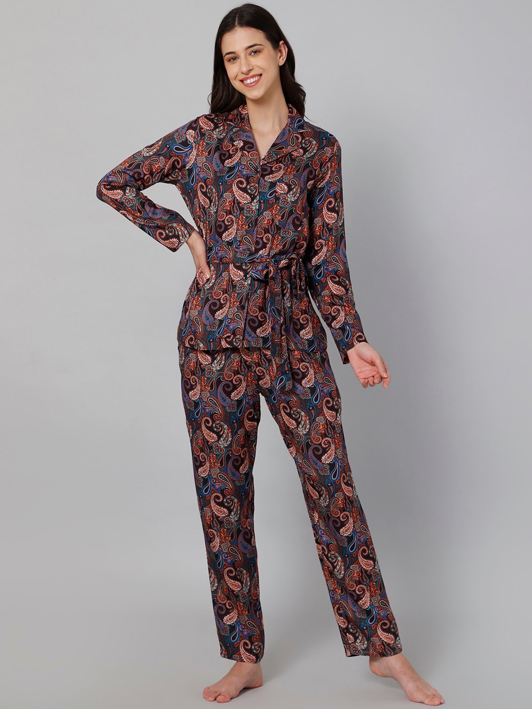 

DRAPE IN VOGUE Women Black & Blue Printed Night suit