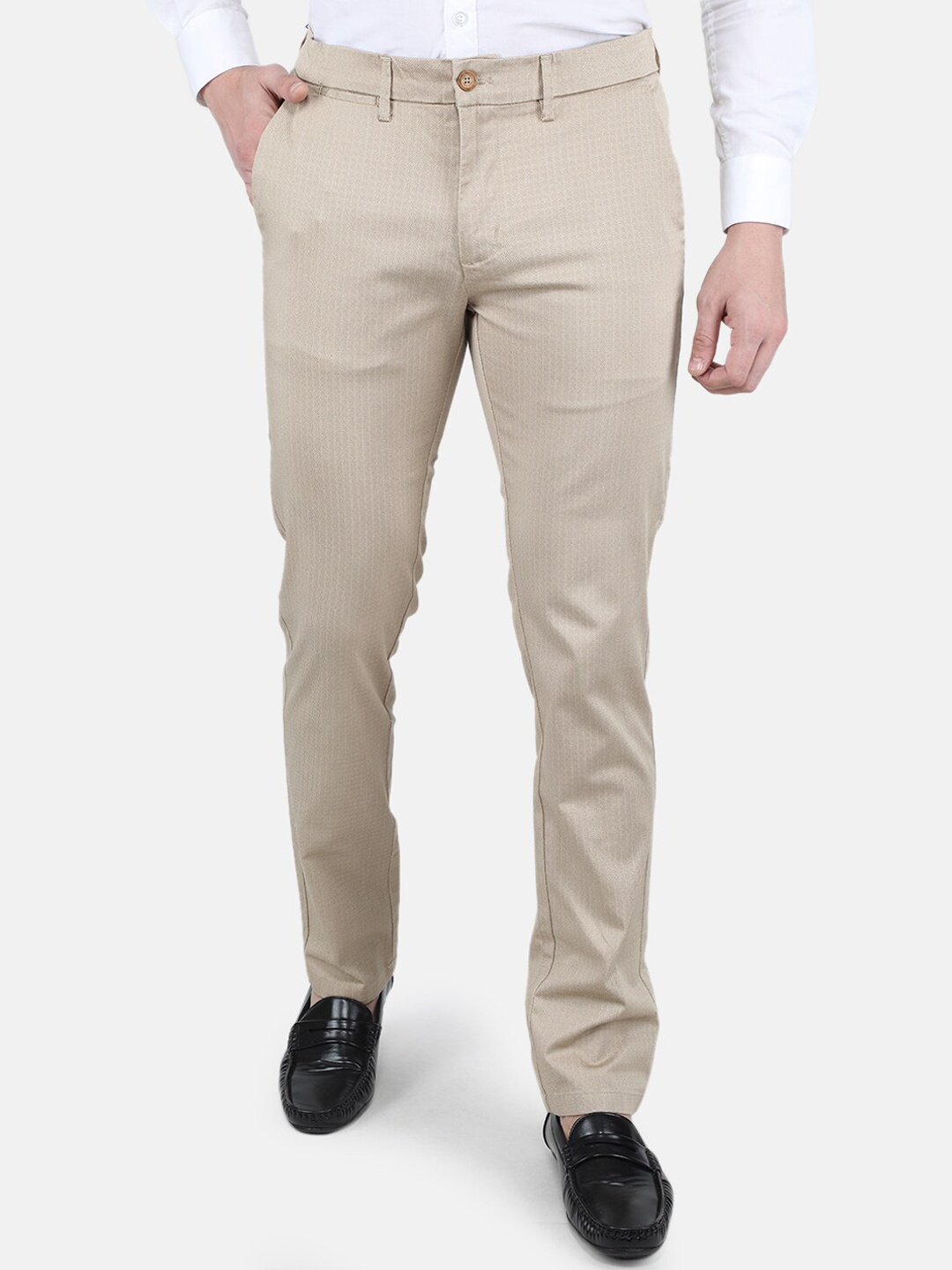

Monte Carlo Men Beige Checked Relaxed Skinny Fit Easy Wash Trousers